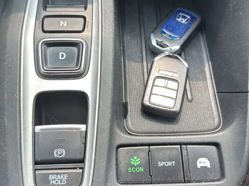 Used 2020 Honda Insight EX image 19