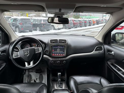 Used 2020 Dodge Journey Crossroad image 17