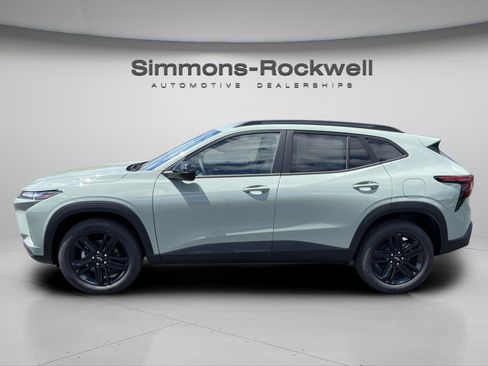 New 2026 Chevrolet Trax ACTIV w/ Driver Confidence Package FWD image 2