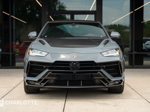 Used 2021 Lamborghini Urus AWD/4WD image 4
