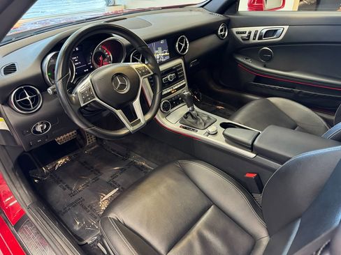 Used 2013 Mercedes-Benz SLK 250 w/ Premium I Pkg image 16