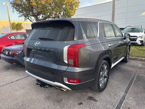 Used 2020 Hyundai Palisade SEL image 2