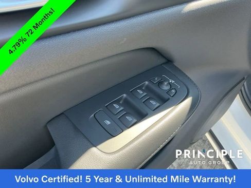 Certified 2024 Volvo S60 B5 Core image 24