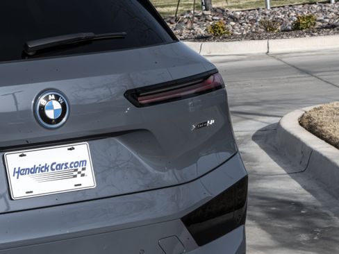 Certified 2024 BMW iX xDrive50 w/ Premium Package image 8