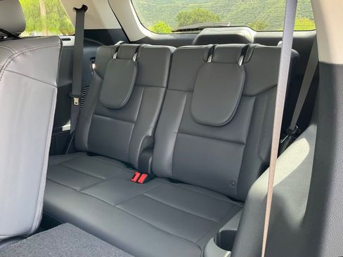 New 2026 Ford Explorer Active w/ Active Comfort Package image 23