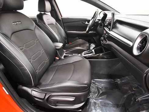 Certified 2022 Kia Forte GT-Line w/ GT-Line Technology Package image 17