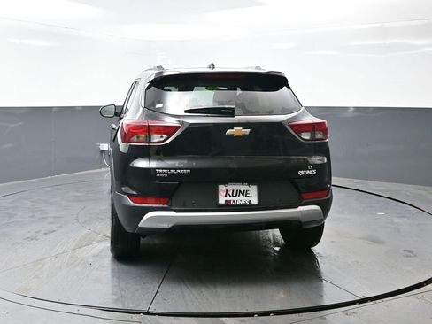 Used 2025 Chevrolet TrailBlazer LT w/ Driver Confidence Package image 13