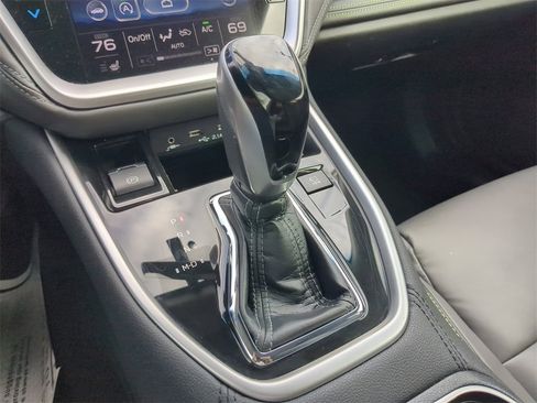 Certified 2021 Subaru Outback Onyx Edition XT w/ Popular Package #2 image 27