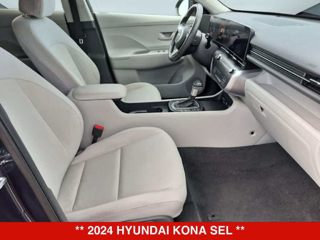 Used 2024 Hyundai Kona SEL AWD/4WD image 21