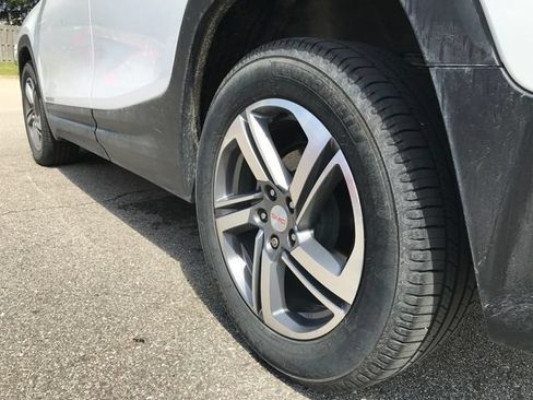 Used 2021 GMC Terrain SLT w/ LPO, Floor Liner Package AWD/4WD image 13