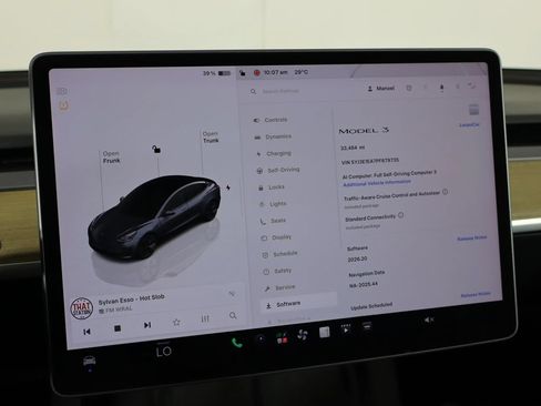 Used 2023 Tesla Model 3 Standard Range RWD image 38