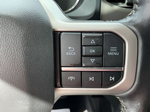 Certified 2023 Ford Expedition Max XLT image 32