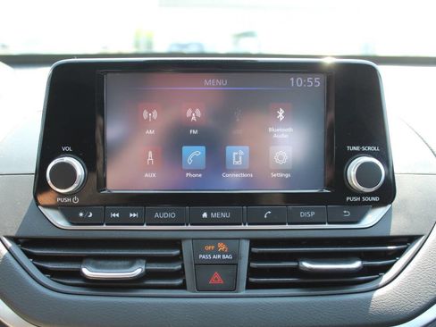 Used 2021 Nissan Altima 2.5 S w/ Driver Assist Package image 18