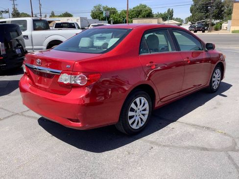 Used 2013 Toyota Corolla LE FWD image 10