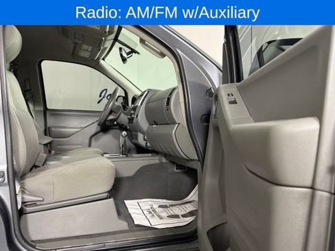 Used 2019 Nissan Frontier SV w/ Value Truck Package AWD/4WD image 15