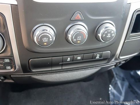 Used 2024 RAM 1500 Classic Warlock image 16