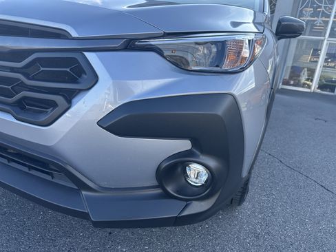 Used 2024 Subaru Crosstrek 2.0i Premium image 10