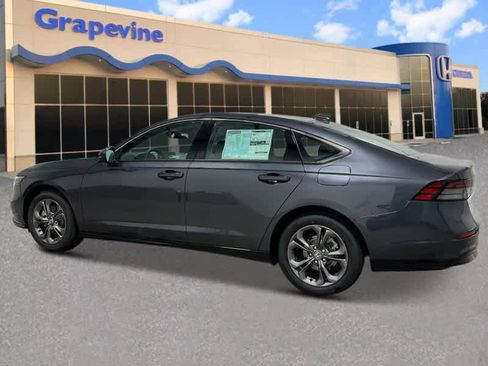 New 2025 Honda Accord EX-L image 2