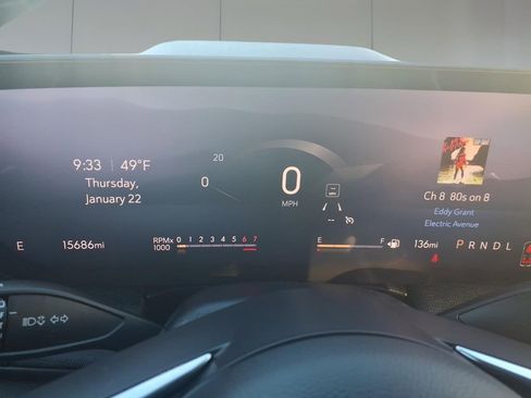 Used 2025 Buick Enclave Preferred image 18