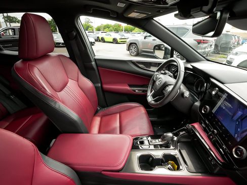 Used 2024 Lexus NX 250 FWD w/ Cold Area Package image 42