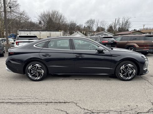New 2026 Hyundai Sonata SEL image 2