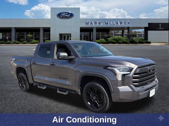 Used 2023 Toyota Tundra SR5 AWD/4WD image 8