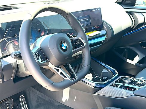 New 2026 BMW X3 xDrive30i w/ Premium Package AWD/4WD image 9