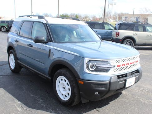 New 2025 Ford Bronco Sport Heritage w/ Convenience Package image 4