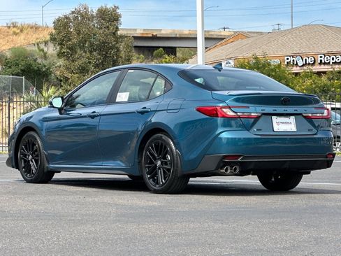 New 2026 Toyota Camry SE image 3