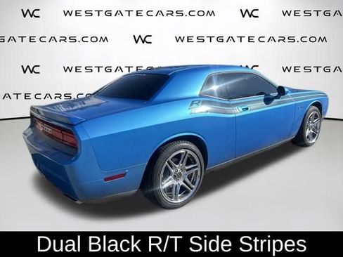Used 2010 Dodge Challenger R/T image 23