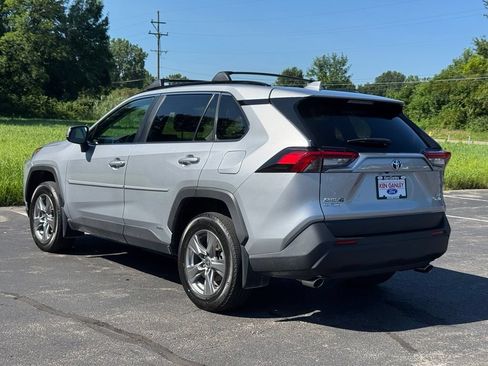 Used 2024 Toyota RAV4 XLE w/ Convenience Package AWD/4WD image 10