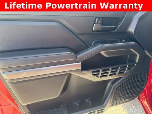 Used 2024 Toyota Tacoma SR5 image 23