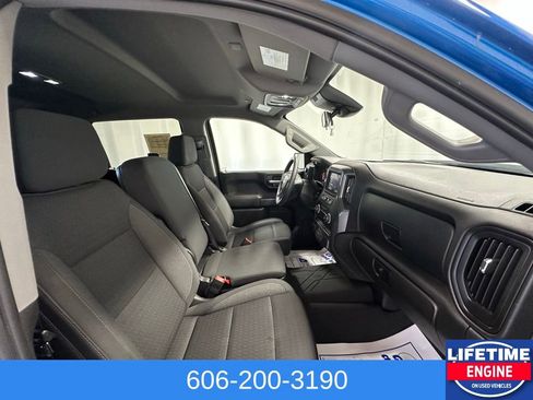 Used 2023 Chevrolet Silverado 1500 Custom image 23