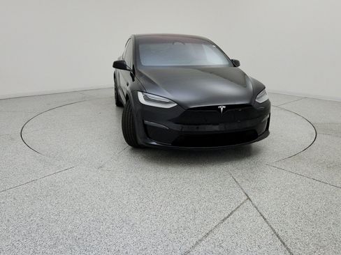 Used 2022 Tesla Model X AWD/4WD image 3