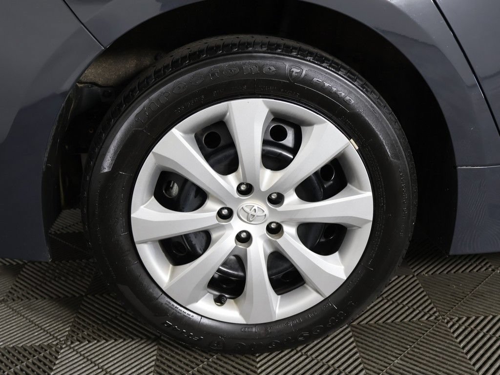 Used 2024 Toyota Corolla LE FWD image 17