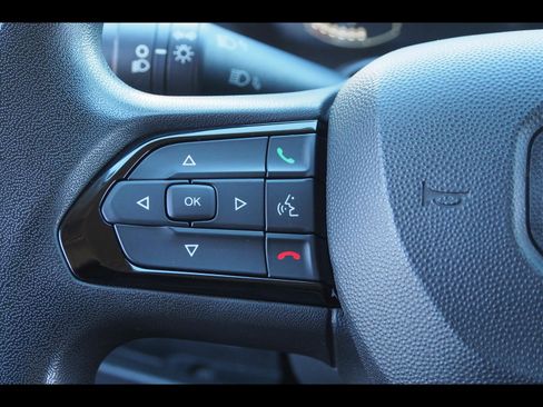 Used 2023 RAM ProMaster 2500 image 21