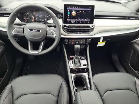New 2026 Jeep Compass Limited image 21