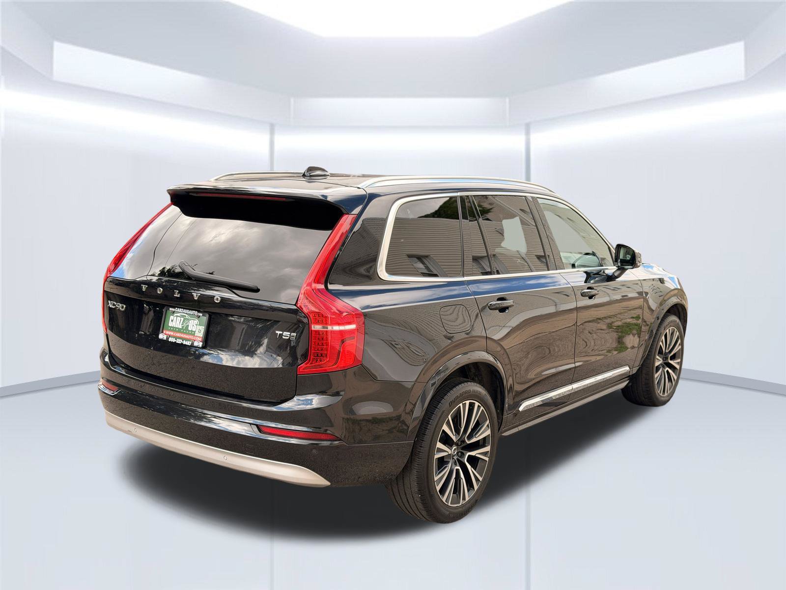 Used 2022 Volvo XC90 T5 Momentum w/ Climate Package AWD/4WD image 5