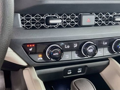 New 2026 Honda Accord SE image 13