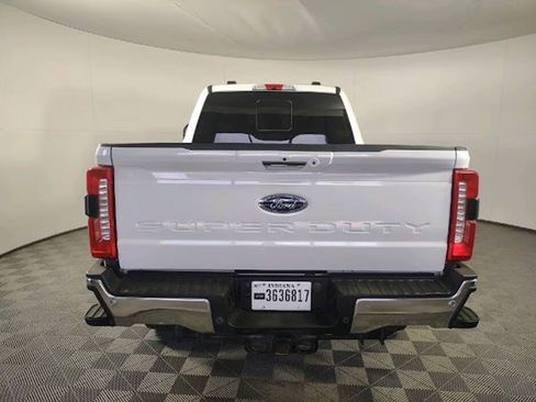 Used 2023 Ford F250 Lariat w/ Chrome Package AWD/4WD image 8