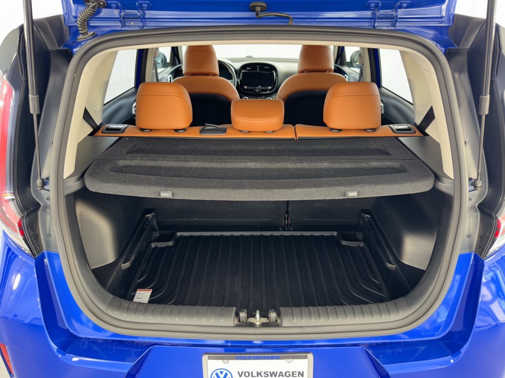 Used 2024 Kia Soul EX w/ Option Group 015 FWD image 28
