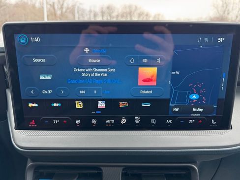 Used 2025 Ford Maverick Lobo image 11