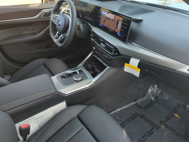 Used 2026 BMW 430i w/ M Sport Package RWD image 12