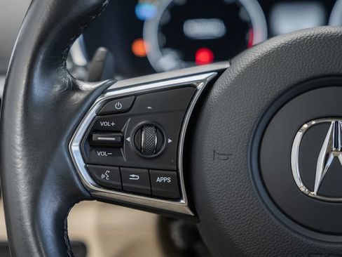 Used 2023 Acura MDX SH-AWD image 28