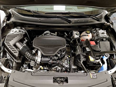 Used 2024 Cadillac XT6 Premium Luxury w/ Technology Package image 36