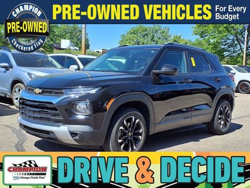 Used 2023 Chevrolet TrailBlazer LT w/ Convenience Package AWD/4WD image 1