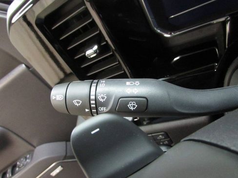 New 2025 Chevrolet Silverado 1500 LTZ w/ LTZ Premium Package image 40