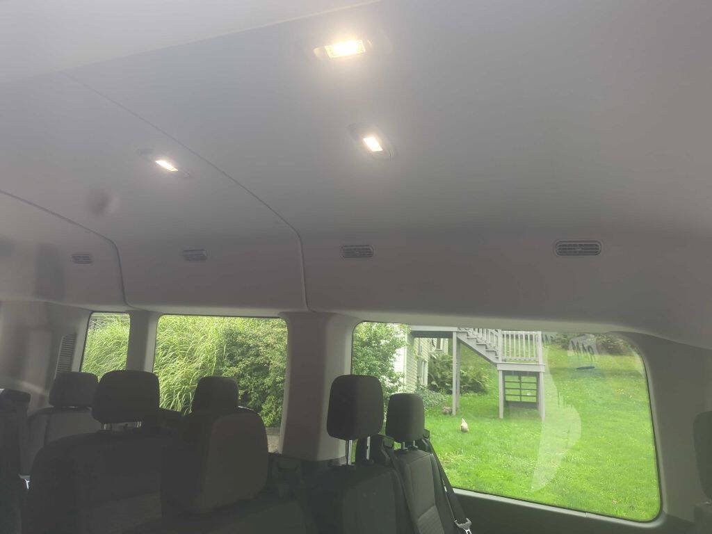 Used 2025 Ford Transit 350 XLT RWD image 29