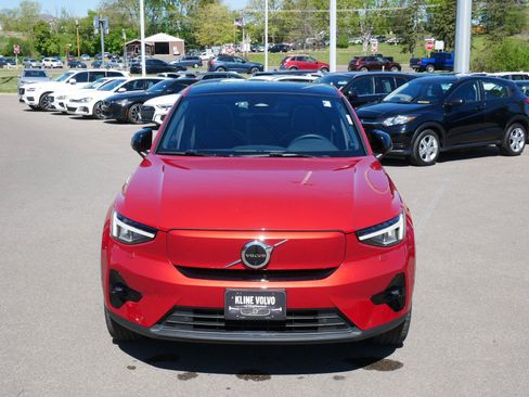 Certified 2023 Volvo C40 P8 Recharge Ultimate AWD/4WD image 2