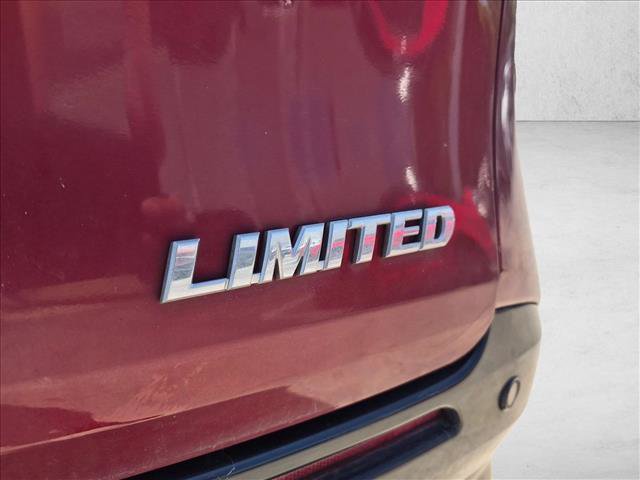Used 2025 Toyota Sienna Limited FWD image 14